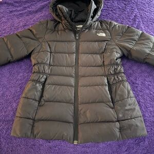 The North Face 550 puffer